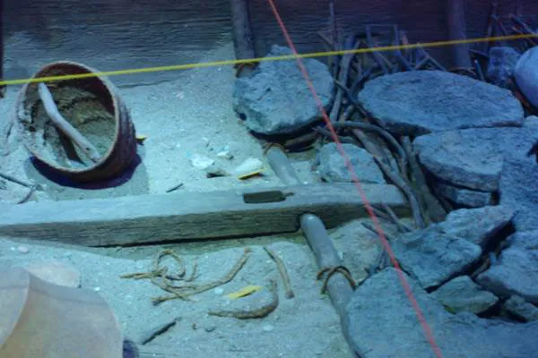 Mazarron II, a Phoenician period shipwreck c 600 BC - Mazarron II. Area around the keelson
